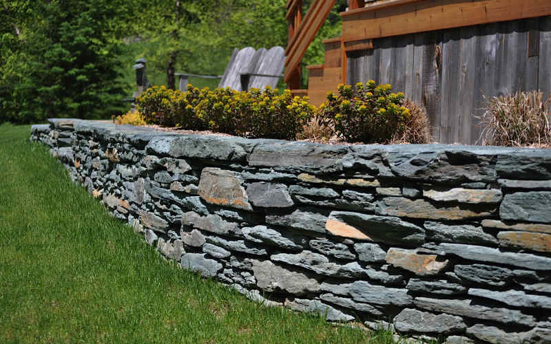 Hardscape elements, Dry-stack retaining wall 101